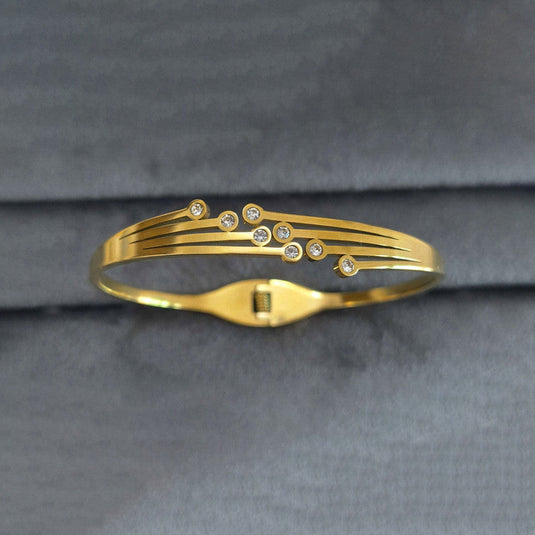 Gold Plated Stainless Steel Contemporary Anti Tarnish Geometric Bracelet