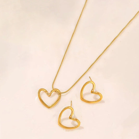Gold Plated Anti Tarnish Heart Themed Pendant Set